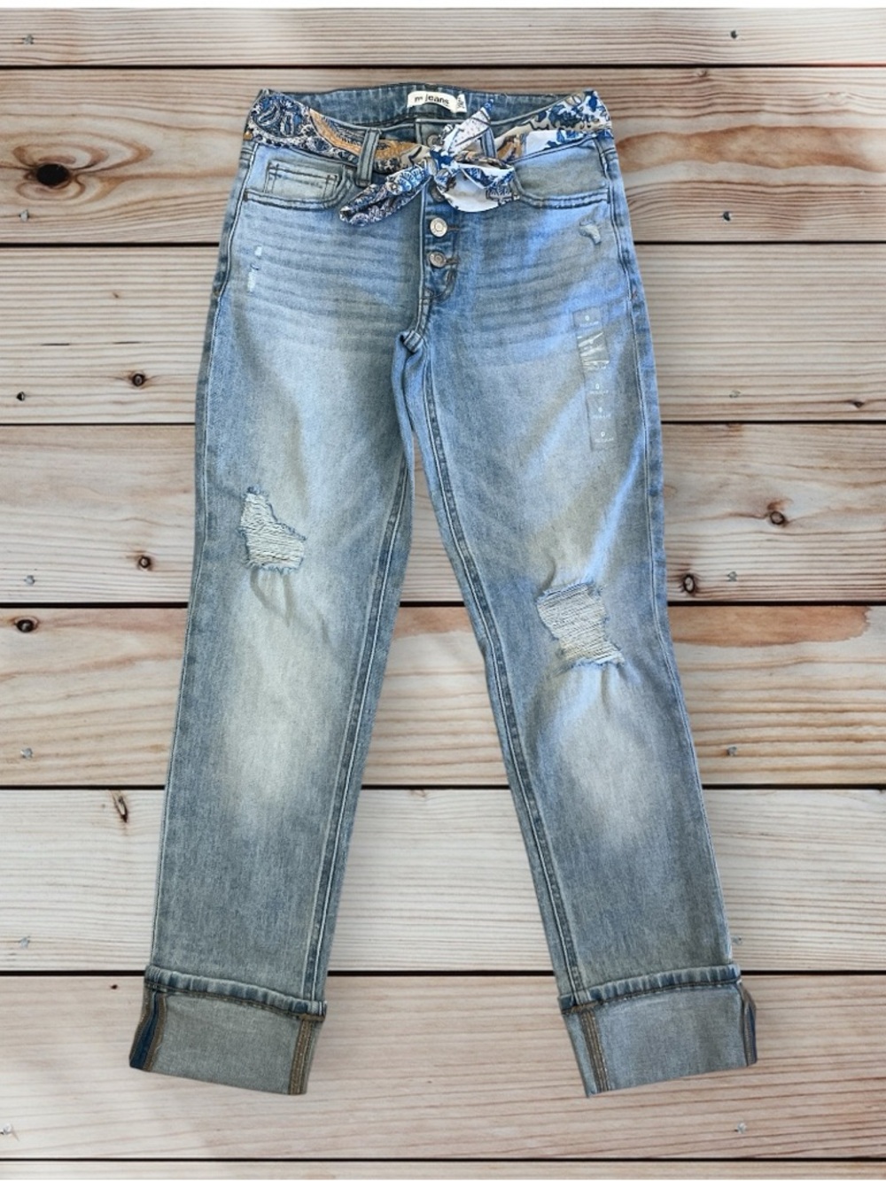 Women’s Light Wash Distressed Capri Jeans with Scarf Belt Size 0 cropped ankle